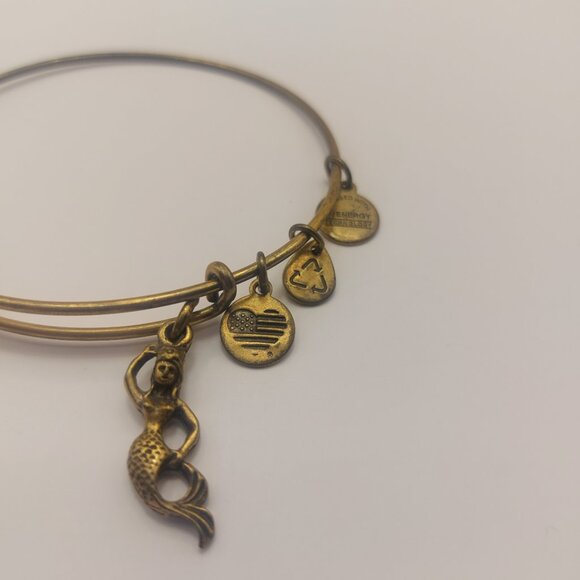 ALEX AND ANI Bracelet Mermaid Charm Bangle Gold Rafaelian EUC - Picture 9 of 11